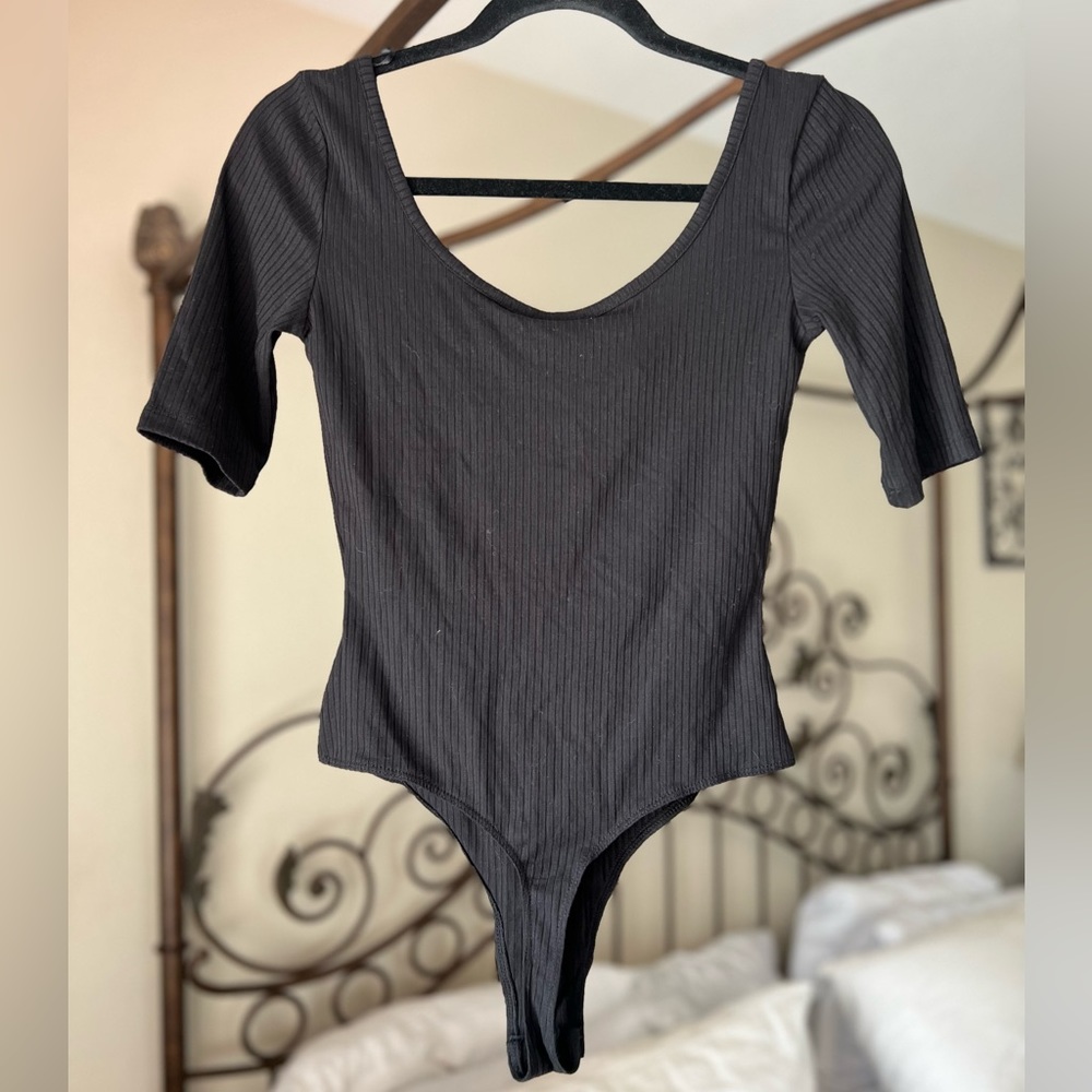 H&M Ribbed Bodysuit - Picture 2 of 6